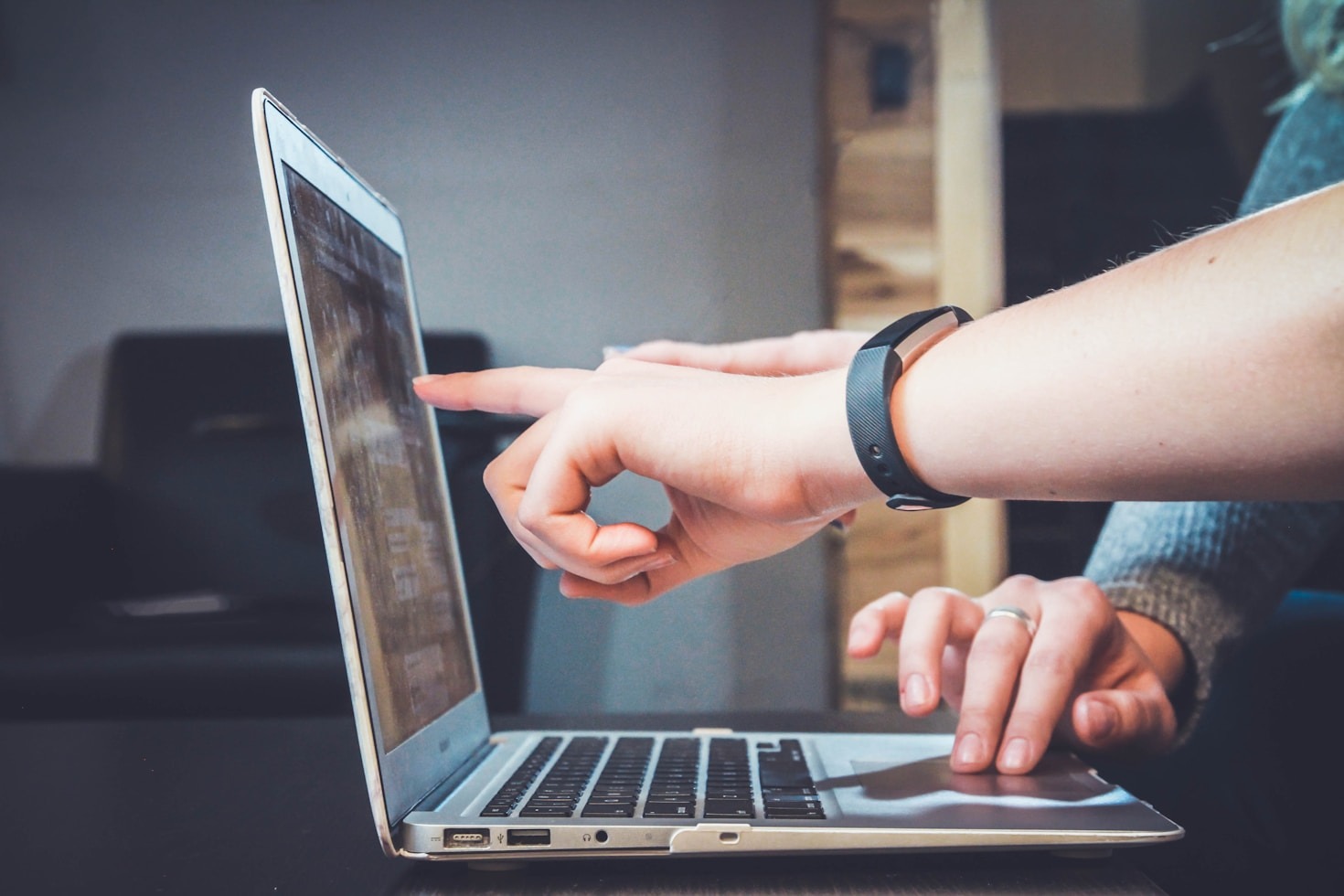 5 Strategies to Build a Strong Career Foundation